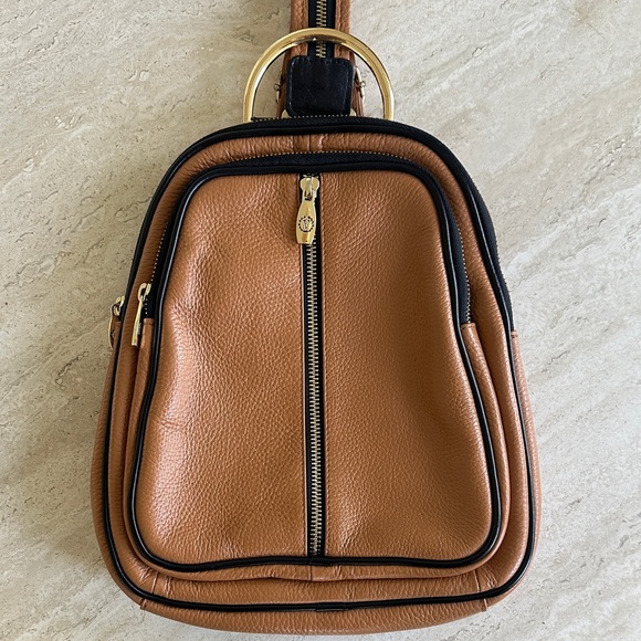 Handbags - Valentina Leather Crossbody Sling Bag - Classic Travel Carry